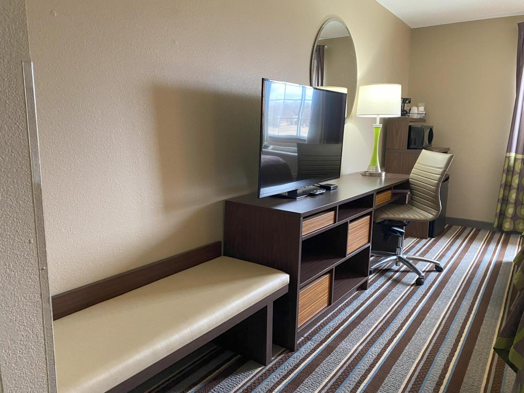 מלון Super 8 By Wyndham Winfield-Quail Ridge Area מראה חיצוני תמונה